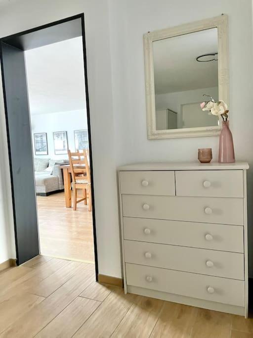 Appartement Schoene 80qm In Bester Lage *