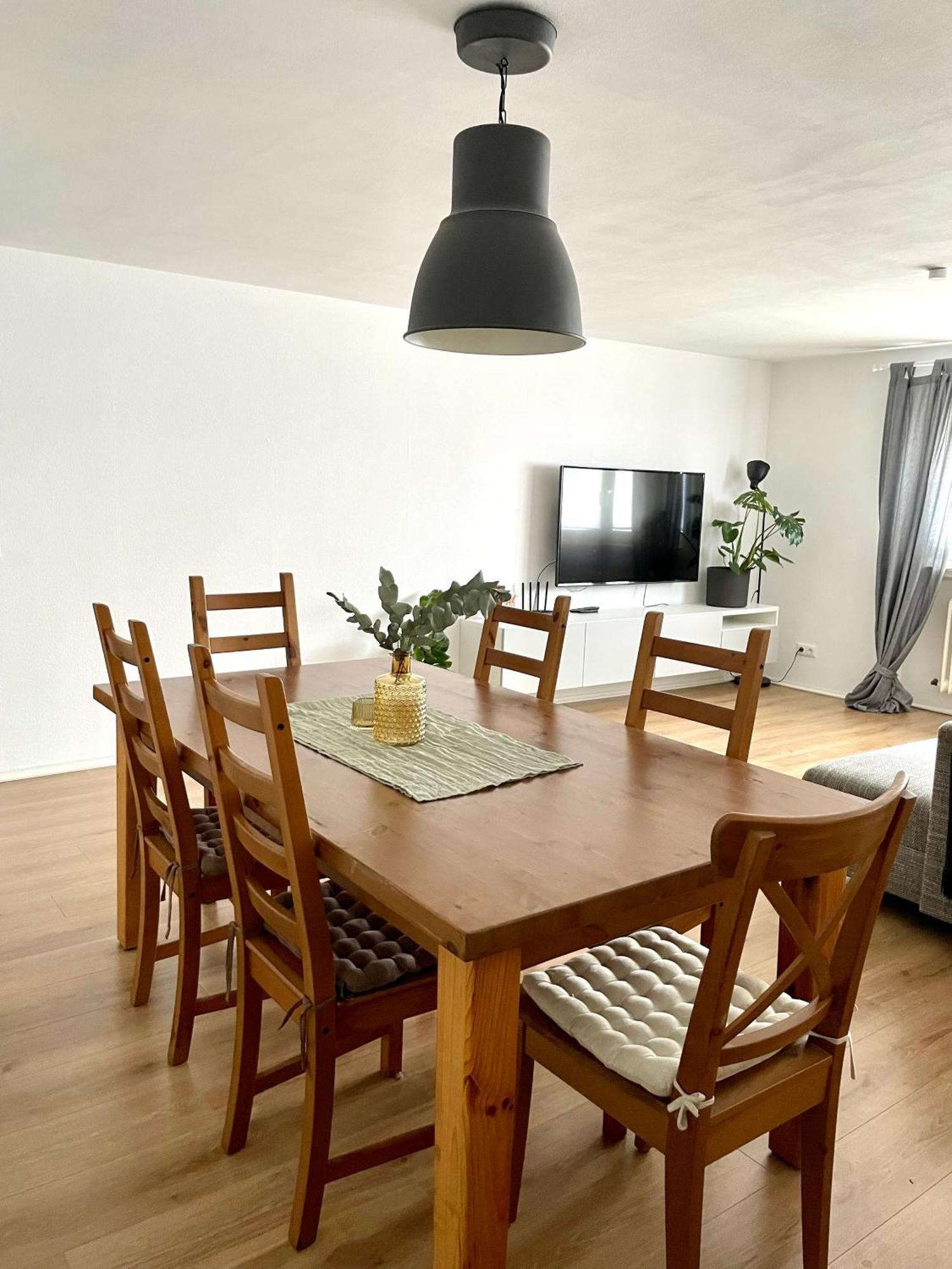 Schoene 80qm In Bester Lage Appartement *